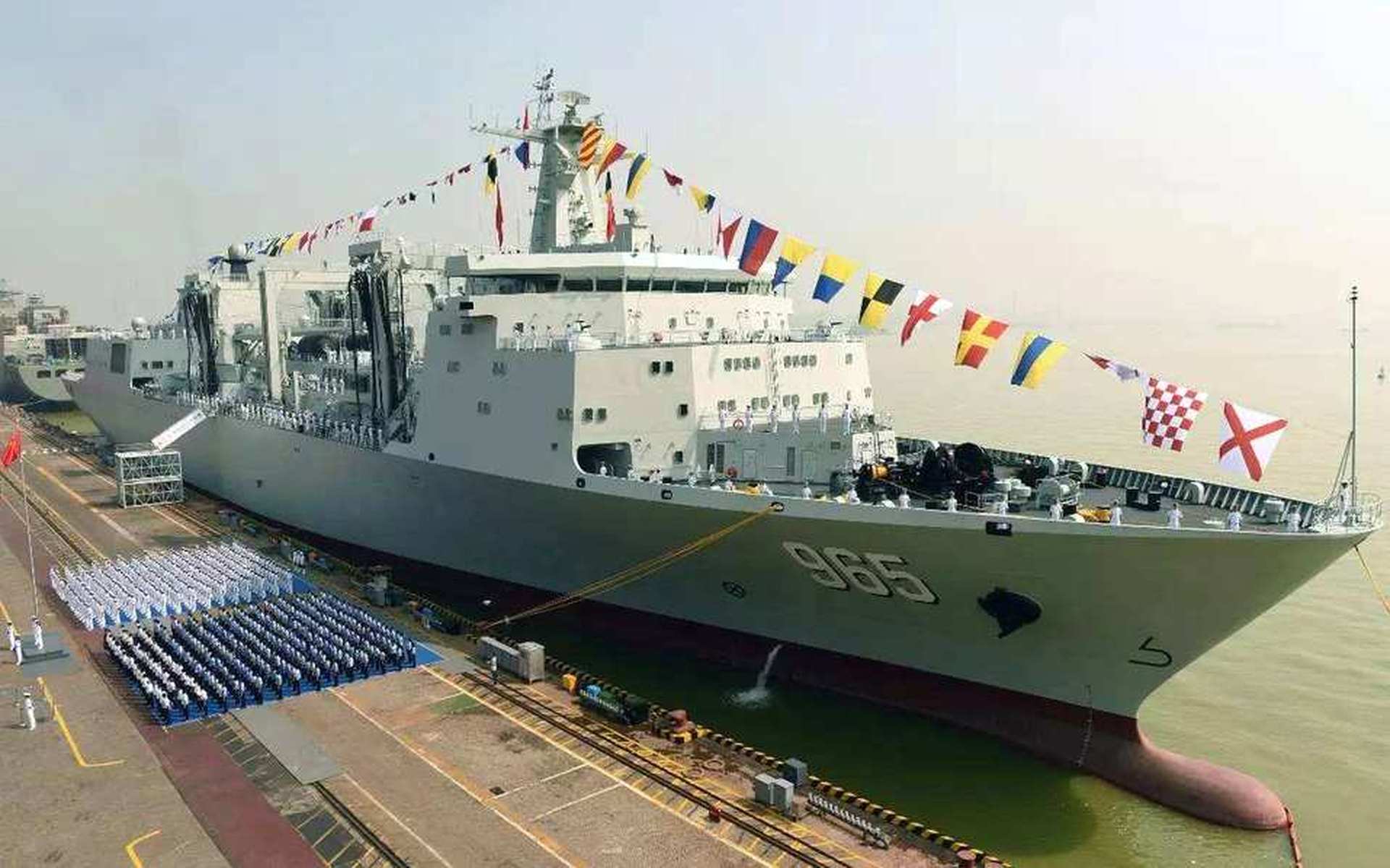 中国海军796舰，新时代的海上卫士，中国海军796舰，新时代海上卫士的骄傲