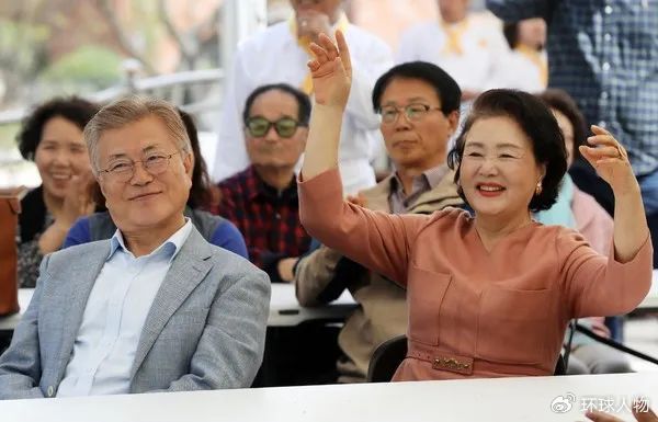 2024年文在寅的朝鲜访问，深化交流，推动两国关系向前发展，文在寅访问朝鲜推动两国关系深化交流向前发展