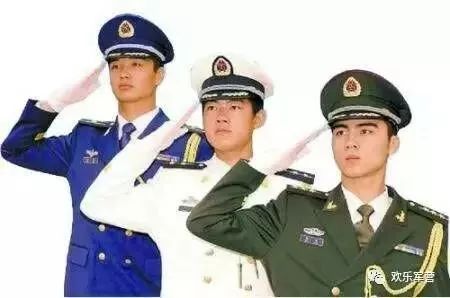 中国武警服装，传统与现代交融的象征，中国武警服装，传统与现代交融的典范