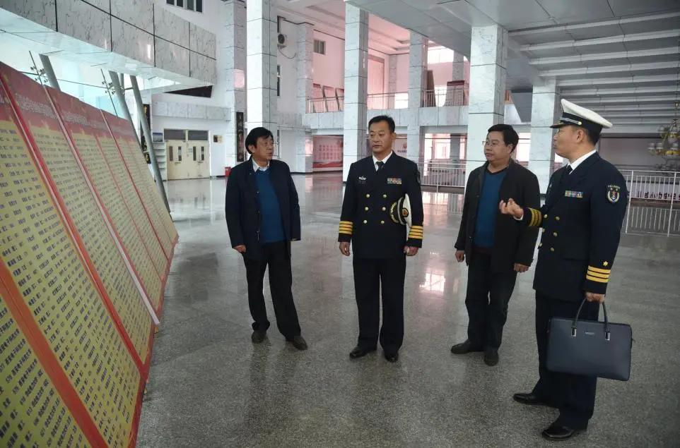 青岛海军舰艇学院，培养卓越海军人才的摇篮，青岛海军舰艇学院，卓越海军人才的培育摇篮