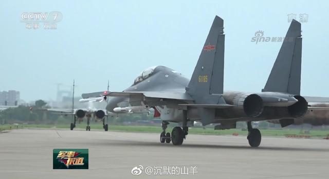 歼八与歼七的空战对抗演练，锤炼空中力量的实战检验，歼八与歼七空战对抗演练，锤炼空中力量的实战锤炼