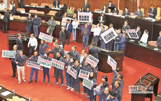 中新网台湾滚动新闻，聚焦时事热点，深度解读台湾动态，中新网深度解读台湾时事热点动态聚焦新闻滚动更新