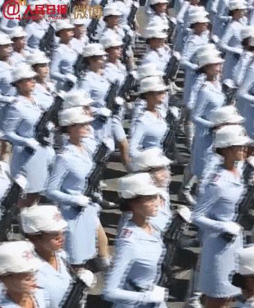 中国女兵图片大全，高清壁纸展现飒爽英姿，中国女兵高清壁纸，飒爽英姿的图片大全
