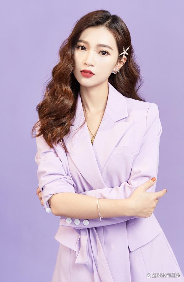 广西最漂亮女主持人——闪耀之星的光芒，广西最闪耀女主持人，闪耀之星的光芒