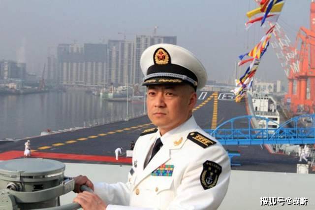 驱逐舰长，职责、挑战与荣誉，驱逐舰长，职责担当、挑战与荣耀之路
