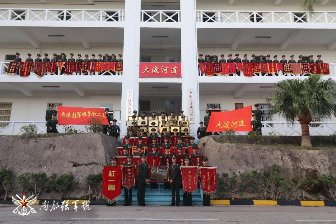 香港转播的阅兵，展现国家力量与荣耀，香港阅兵转播，展现国家力量与荣耀瞬间