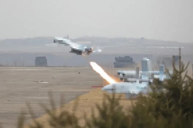 中国会禁止AI攻击机吗，探讨人工智能与网络安全的关系，人工智能与网络安全关系探讨，中国会否禁止AI攻击机？