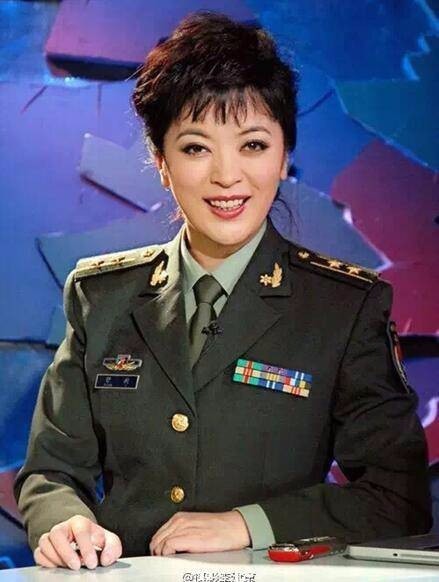 军事主持人张莉，专业与魅力的完美结合，军事主持人张莉，专业魅力，完美结合