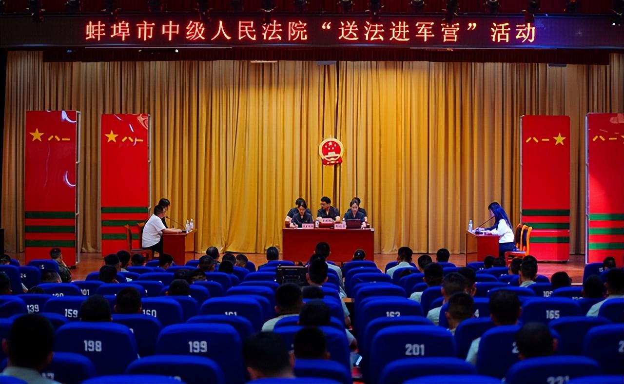 军营大舞台，双拥晚会的独特魅力与深厚内涵，军营大舞台，双拥晚会的独特魅力与深层内涵揭秘