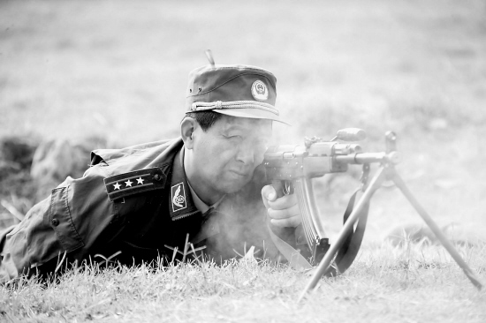 丁晓兵夫人，背后的力量与默默的支持，丁晓兵夫人，背后的力量与坚定支持