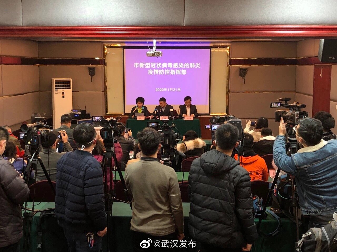 武汉之夜，重大新闻揭秘，武汉之夜，重大新闻深度揭秘