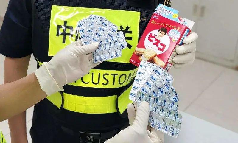 国际观察视角下的药物争夺，抢药现象深度剖析，国际视角下的药物争夺深度剖析，抢药现象透视