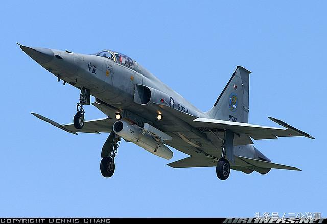 F-5战斗机，几代之间的跨越与演变，F-5战斗机，跨越几代的历史演变
