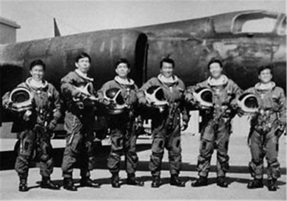 大陆直飞台湾，架起空中桥梁，深化两岸交流，大陆直飞台湾深化两岸交流，架起空中桥梁