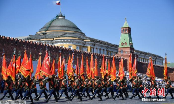 庆祝胜利日，纪念大阅兵75周年回顾与展望，胜利日庆典回顾，大阅兵75周年纪念与展望的历程