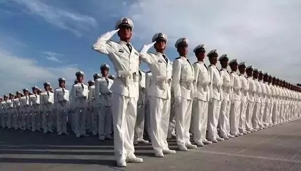 海军是什么兵种，海洋守护者的荣耀与使命，海军，海洋守护者的荣耀与使命