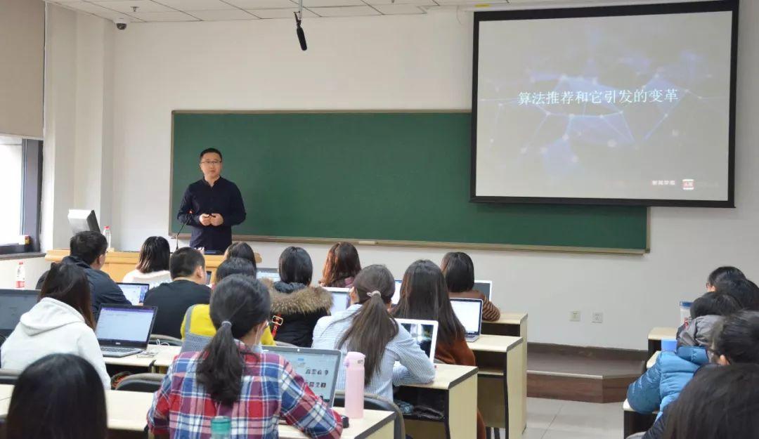 资讯时代下的中国头条，探索信息前沿，洞察时代脉搏，资讯时代下的中国头条，探索信息前沿，时代脉搏洞察