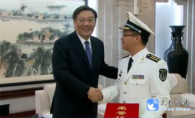 济南舰首任舰长，勇担重任，铸就海军荣耀，济南舰首任舰长铸就海军荣耀，勇担重任领航深海之梦