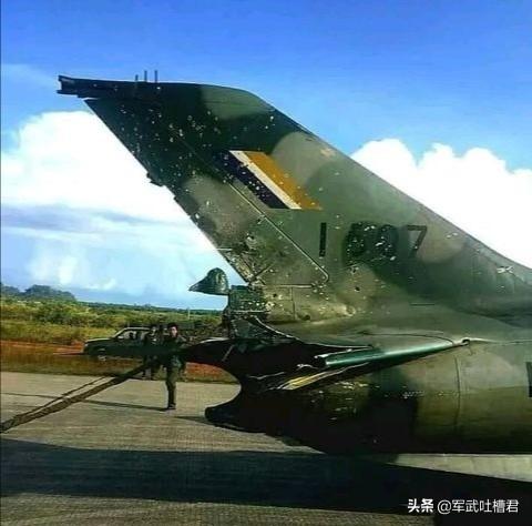 揭秘A-10攻击机的空战能力，能否发射空空导弹？，揭秘A-10攻击机的空战实力，能否发射空空导弹探究竟？