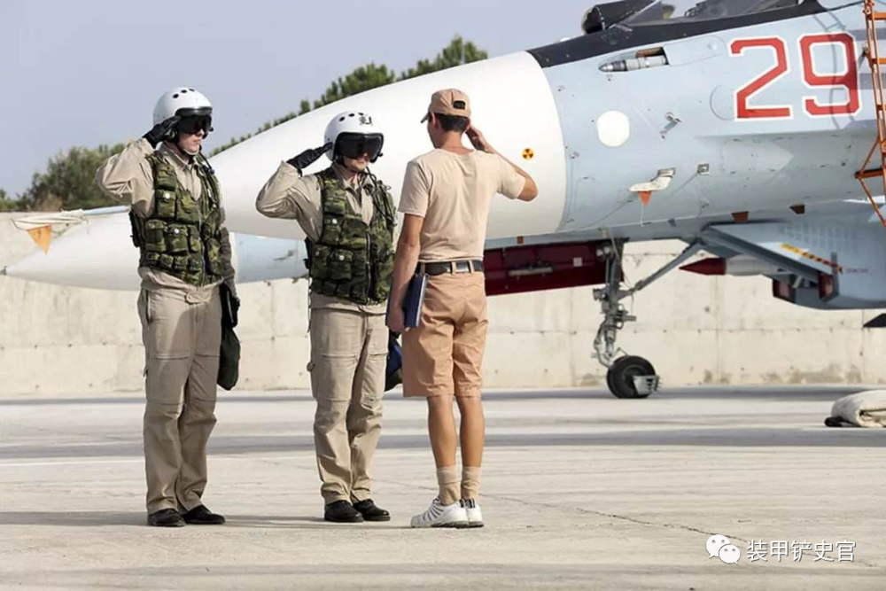 俄罗斯空军服装，历史、特色与现代演变，俄罗斯空军服装的历程，历史特色与现代演变