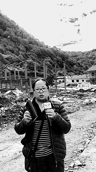 麦麦贤得英雄事迹，英勇无畏，忠诚为民的典范，麦麦贤，英勇无畏、忠诚为民的英雄典范
