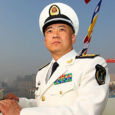舰长张铮的妻子，神秘面纱背后的真实之美，舰长张铮妻子，神秘面纱下的真实魅力