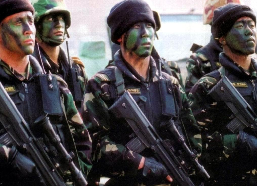 中国特种部队衣服图片，神秘而威严的象征，中国特种部队服饰图片，神秘威严的象征