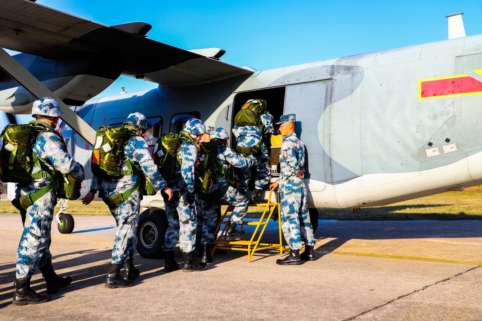空降军编制10个旅，重塑战力与战略部署的新篇章，空降军编制重塑，10个旅构筑战力与战略部署新篇章