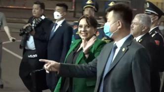 洪都拉斯总统检阅三军仪仗队,彰显国家力量与荣耀,洪都拉斯总统检阅三军仪仗队,展现国家力量与荣耀时刻