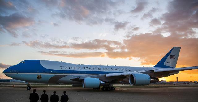 空军一号是谁的专机，空军一号是谁的专机揭秘