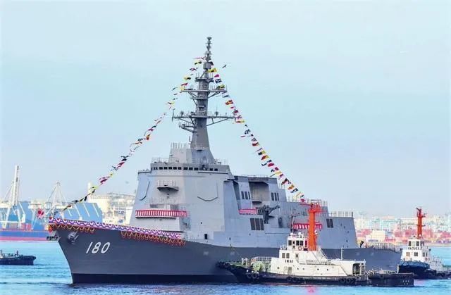 探索中国海军的骄傲——揭秘中国海军首艘新型驱逐舰桅杆的独特魅力，揭秘中国海军首艘新型驱逐舰桅杆，中国海军的骄傲探索