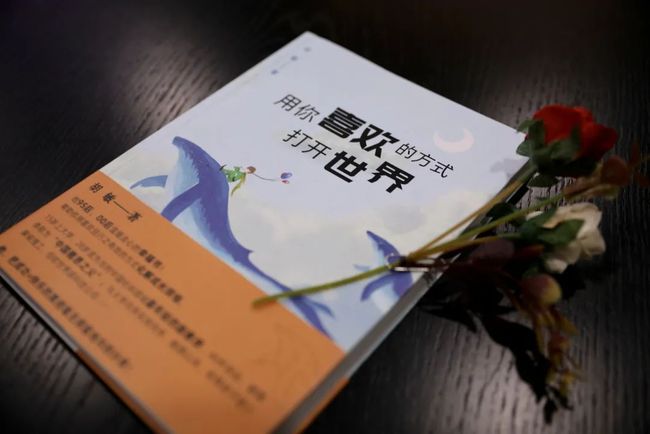 一、全球新冠疫苗接种突破里程碑，全球新冠疫苗接种量在2021年持续攀升，多国宣布突破疫苗接种重要里程碑，为实现群体免疫迈出坚实步伐。，全球新冠疫苗接种突破里程碑，迈向群体免疫的步伐坚实前行