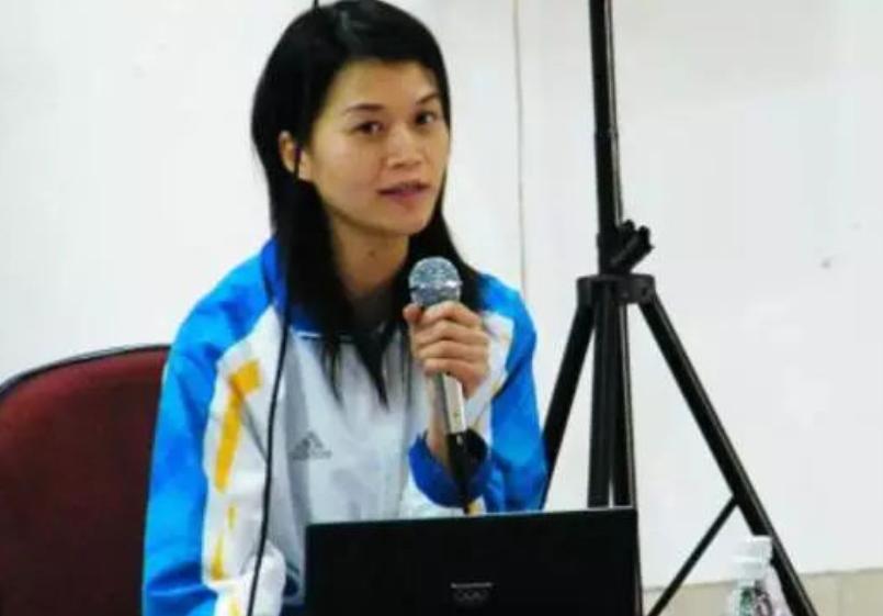 第一任舰长,荣耀与使命的承载者,第一任舰长,荣耀与使命的领航者