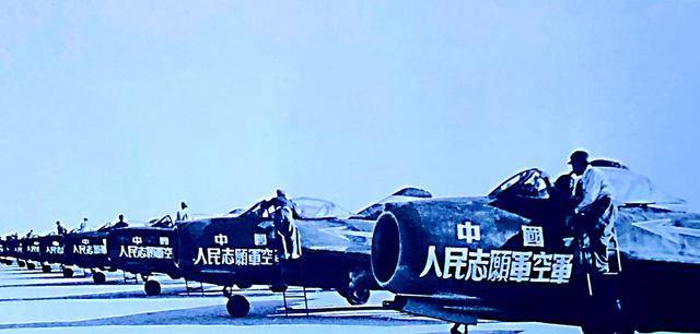 1962年中国空军实力概览,1962年中国空军实力概览,回顾与解析