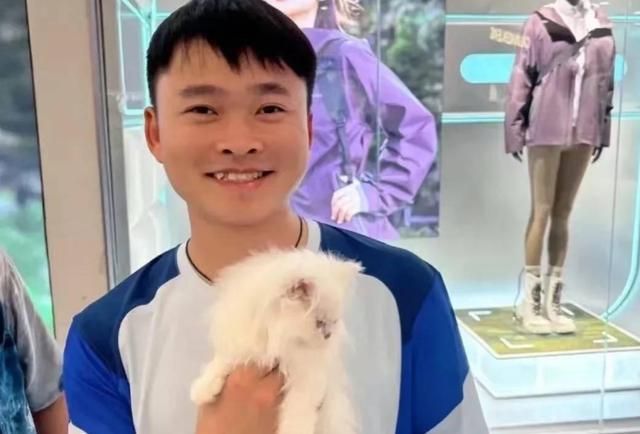 肖思远家庭现状探究,肖思远家庭现状深度探究