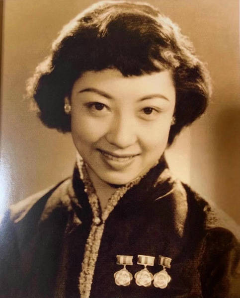 成功背后的故事探索