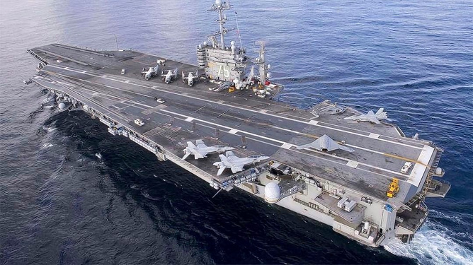 杜鲁门号航母，强大的美国海军力量象征，杜鲁门号航母，美国海军力量的骄傲与象征