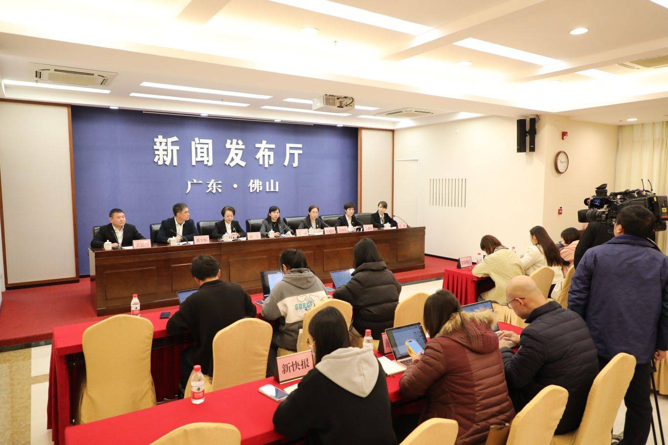 新闻发布会盘点，回顾与前瞻，新闻发布会盘点，回顾成果，展望未来发展