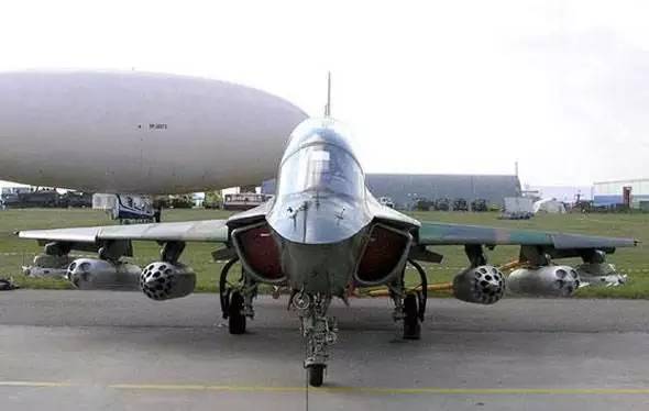 雅克-130雷达,技术前沿的空中卫士,雅克-130雷达,技术巅峰的空中卫士