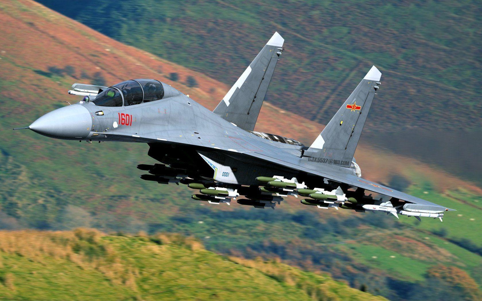 歼-16战斗机武器系统深度解析,歼-16战斗机武器系统全面解析