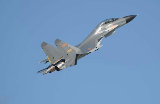 歼-16战斗机武器系统深度解析,歼-16战斗机武器系统全面解析