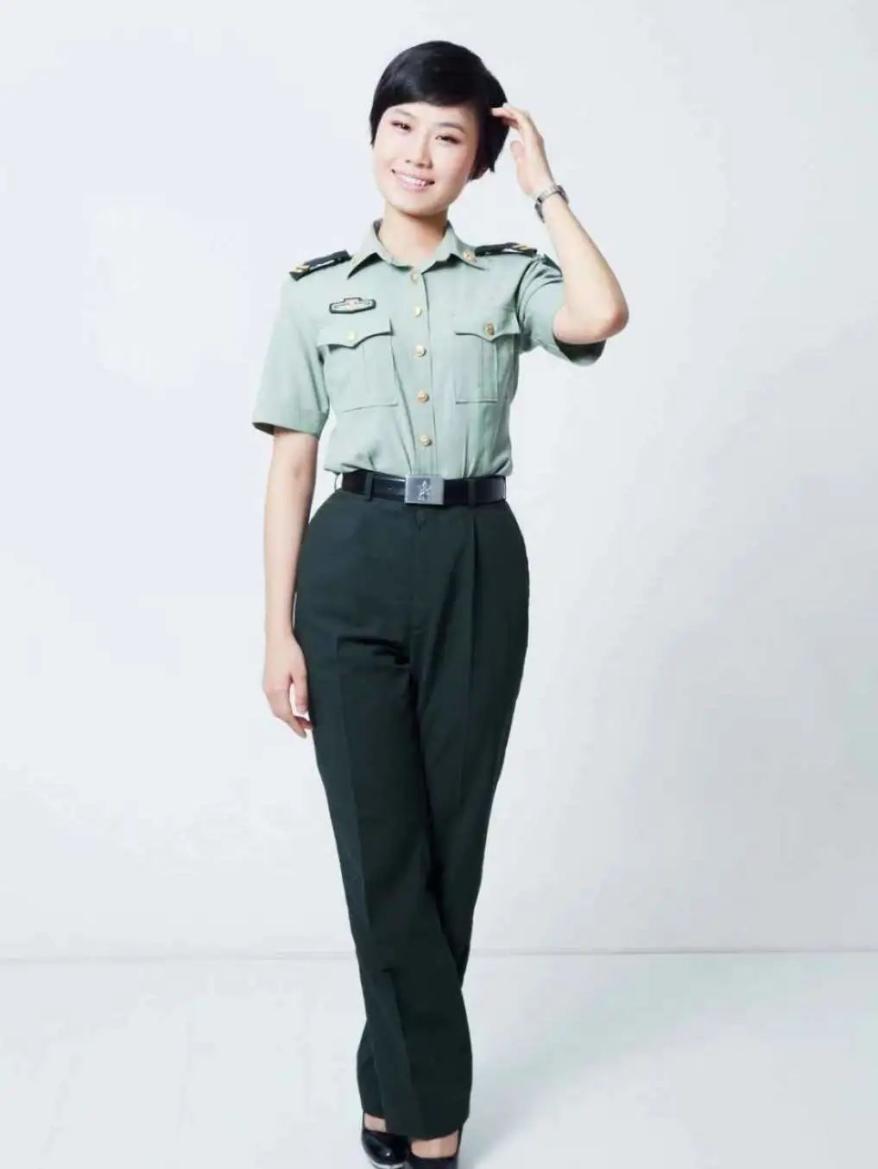 中国退伍女兵视频,荣耀与责任的重现,中国退伍女兵的荣耀与责任,视频展现坚毅风采