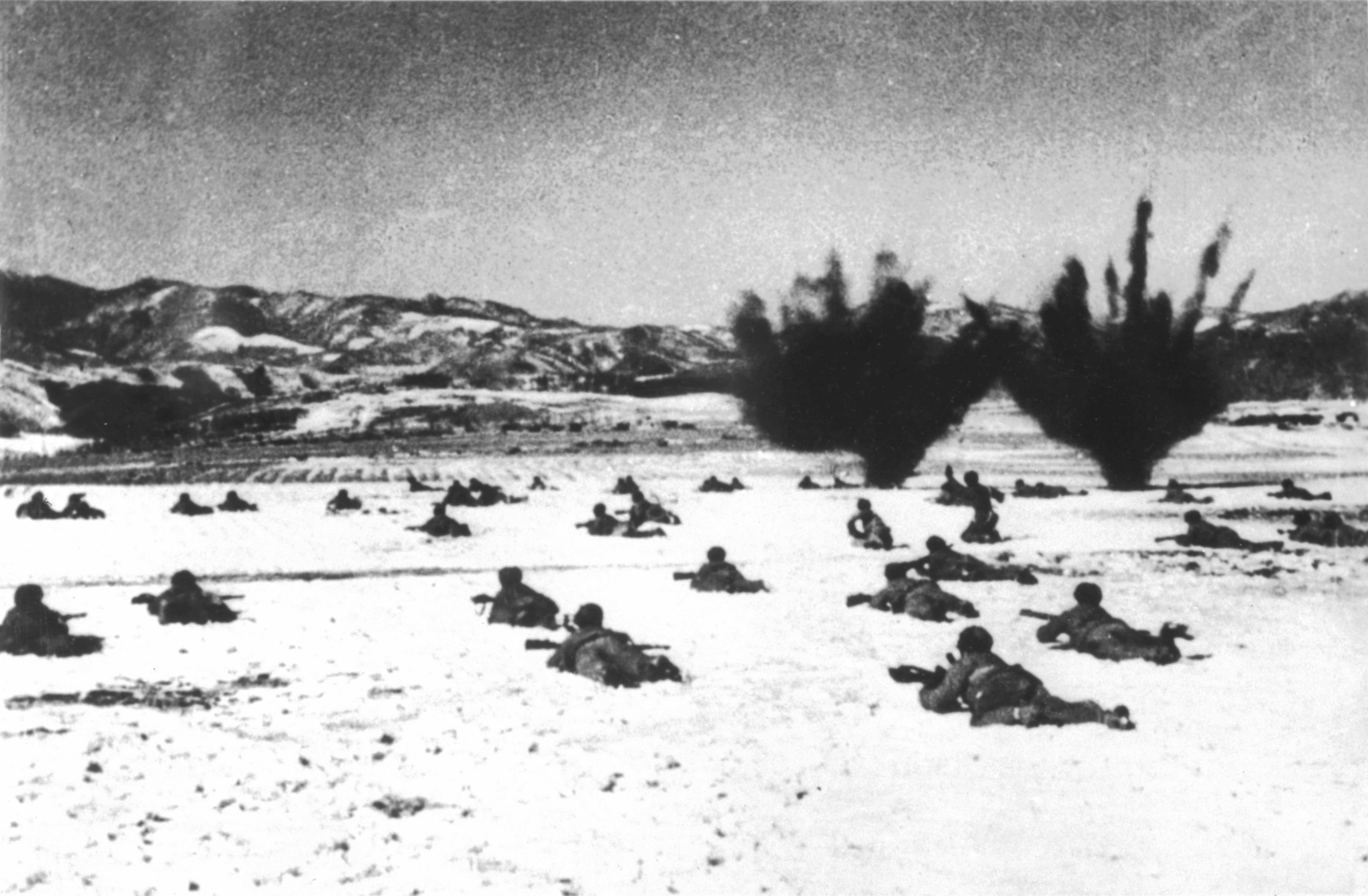 铭记历史,致敬英雄——纪念中国人民志愿军在12月24日的辉煌篇章,纪念中国人民志愿军在12月24日的辉煌篇章,铭记历史,致敬英雄