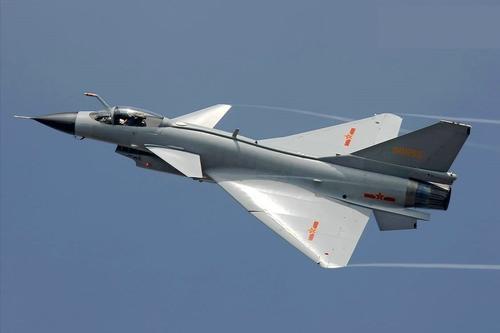 歼-10C与幻影2000，空中力量的对比与解析，歼-10C与幻影2000，空中力量对比深度解析