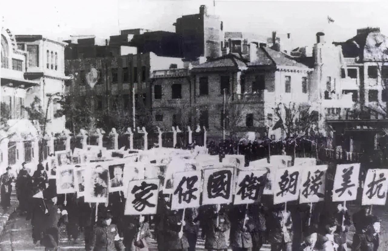 中国人民志愿军战歌串台词，英勇无畏，铸就辉煌历史，中国人民志愿军战歌串词，英勇无畏，铸就辉煌历史篇章