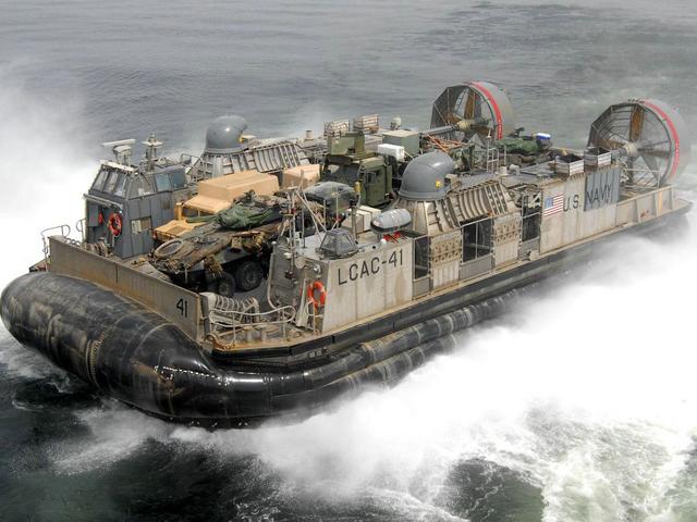 武装气垫船图片，现代军事科技的杰出代表，武装气垫船图片，现代军事科技的巅峰展示