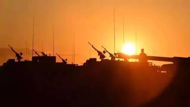阅兵电影，回顾与展望十五年间的辉煌历程，阅兵电影，十五年辉煌历程回顾与展望
