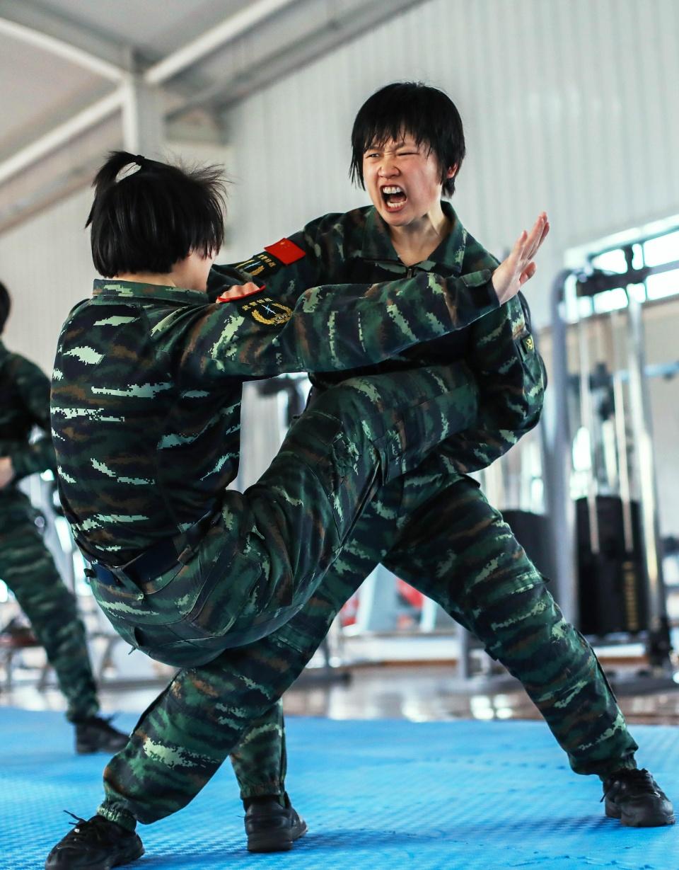 武警的制服，荣耀与担当的象征，武警制服，荣耀与担当的象征