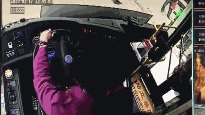 武警新一代17式迷彩服，探索与前瞻，武警新一代17式迷彩服，探索与未来展望