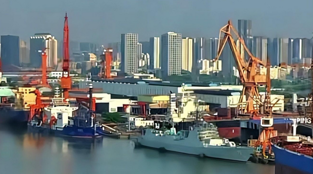 探索之旅，揭秘中国海军舰艇171舰靠泊海口，揭秘之旅，中国海军舰艇171舰靠泊海口探索之旅